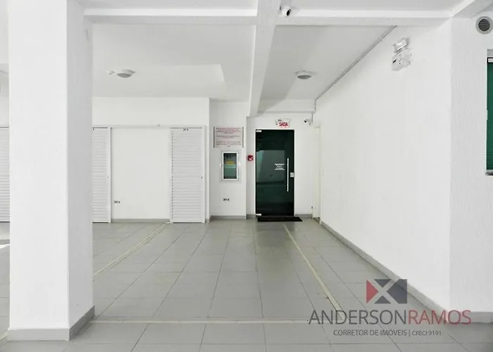 1056 - Apartamento Para Locacao Na Praia De Bombinhas